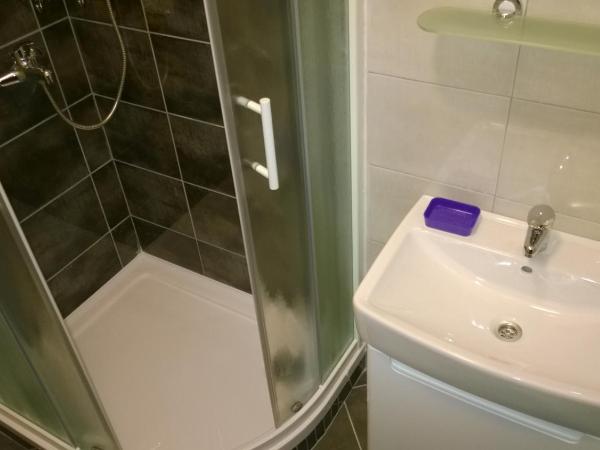 Rooms & Apartments Blue Beach : photo 7 de la chambre chambre double avec balcon