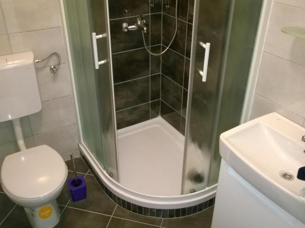 Rooms & Apartments Blue Beach : photo 9 de la chambre chambre double avec balcon