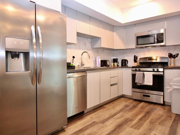 Los Angeles Premium Suites with Free Parking : photo 6 de la chambre maison de ville 3 chambres