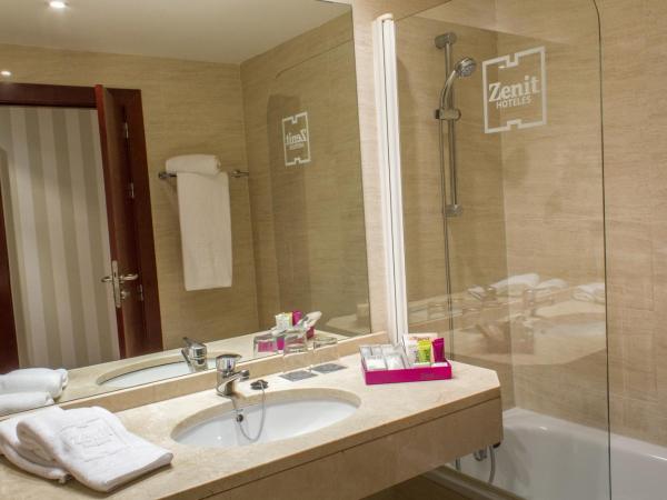 Zenit Málaga : photo 3 de la chambre chambre double ou lits jumeaux