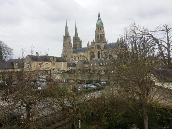 Le Castel Guesthouse : photo 7 de la chambre chambre double suprieure avec balcon