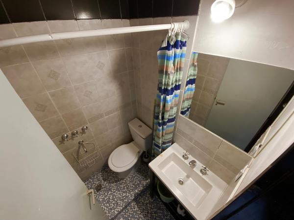 Palermo Soho Hostel : photo 3 de la chambre chambre double avec salle de bains privative