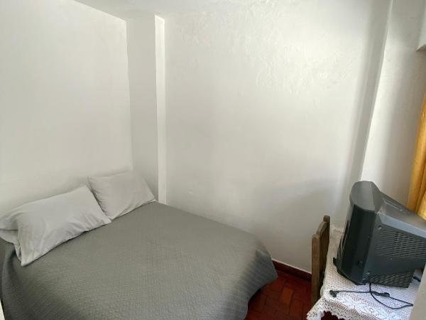 Palermo Soho Hostel : photo 5 de la chambre chambre simple exécutive avec salle de bains