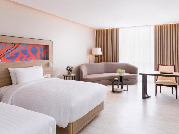 Novotel Phuket City Phokeethra : photo 4 de la chambre chambre lits jumeaux exécutive