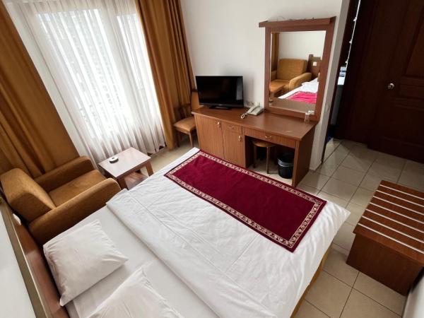 Hotel Royal Hill : photo 4 de la chambre chambre double ou lits jumeaux - vue sur mer