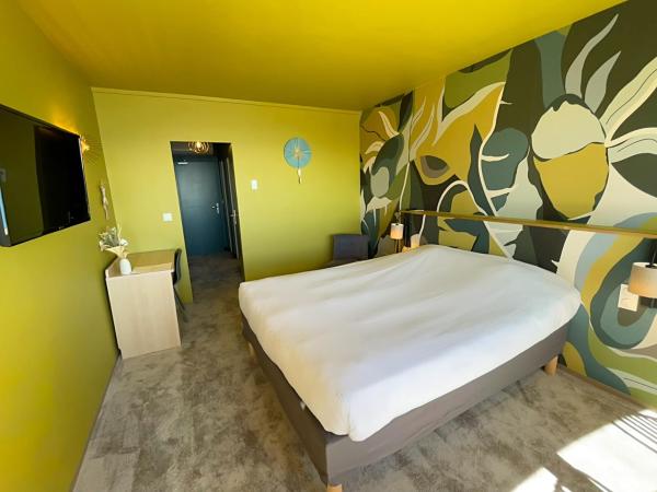 Hôtel La Grande Conque : photo 8 de la chambre chambre double deluxe avec balcon - vue sur mer