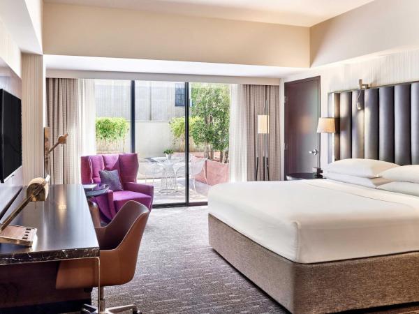 Sheraton Grand Los Angeles : photo 1 de la chambre chambre traditionnelle avec 1 lit king-size