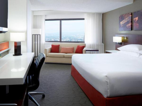 Delta Hotels by Marriott Quebec : photo 1 de la chambre chambre lit king-size
