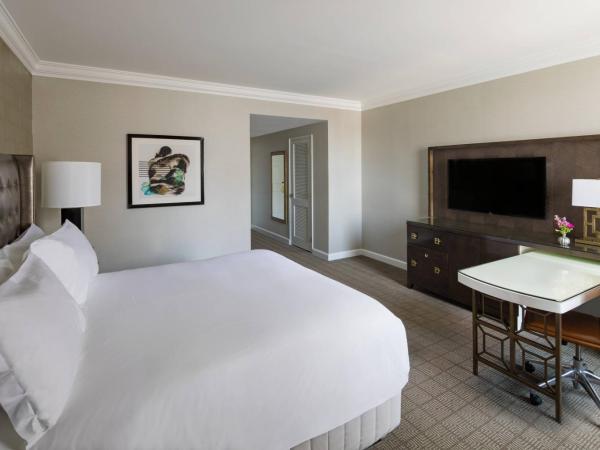 The Ritz-Carlton, Philadelphia : photo 1 de la chambre chambre lit king-size - vue sur hôtel de ville