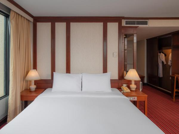 Alexander Hotel : photo 4 de la chambre chambre lit king-size deluxe
