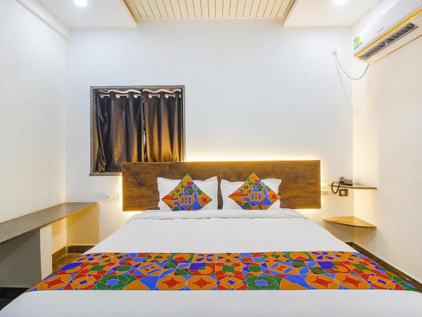 FabHotel W Grand Suites : photo 2 de la chambre chambre deluxe