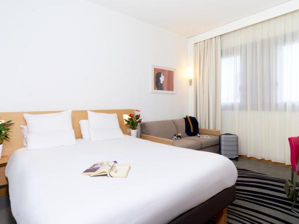 Novotel Milano Nord Ca' Granda : photo 1 de la chambre chambre supérieure avec 1 lit double et 1 canapé-lit