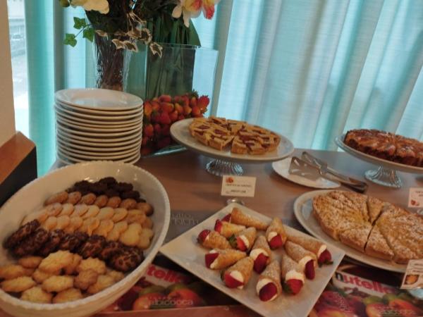 SI Rimini Hotel : photo 2 de la chambre chambre double ou lits jumeaux confort