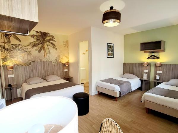 Hôtel Caravelle Contact Hôtel : photo 4 de la chambre chambre quadruple