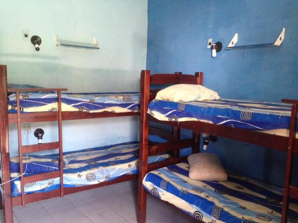 Nega Maluca Guesthouse : photo 1 de la chambre lit dans dortoir mixte de 8 lits