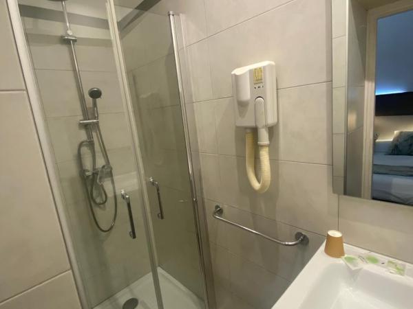 Hotel Belvedere : photo 3 de la chambre chambre double standard