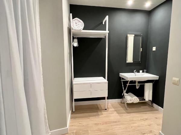 Urban Sea Hotel Atocha 113 : photo 7 de la chambre chambre double ou lits jumeaux supérieure