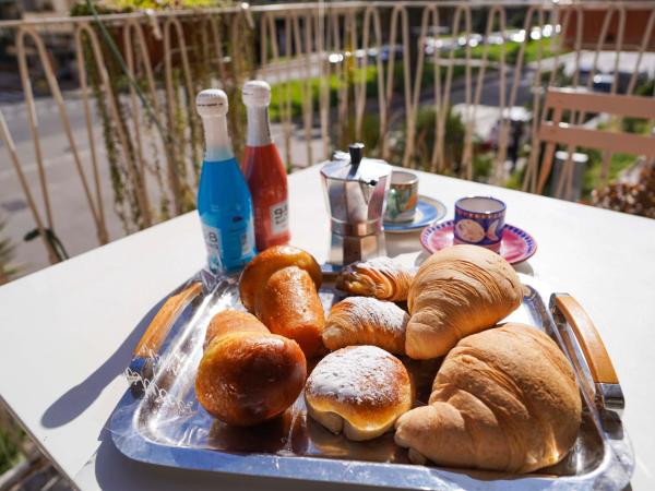 Anthea : photo 2 de la chambre chambre double avec balcon