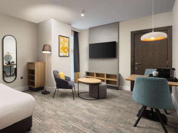 Staybridge Suites London-Vauxhall, an IHG Hotel : photo 2 de la chambre suite studio lit queen-size - accessible aux personnes à mobilité réduite