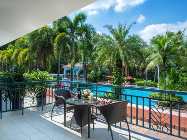 Dongguan Forum Hotel and Apartment - Former Pullman hotel Dongguan Forum : photo 4 de la chambre executive king size room, mountain view