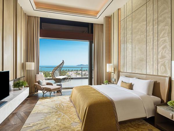 Sofitel Sanya Leeman Resort : photo 2 de la chambre prestige king suite with club millésime access and garden view