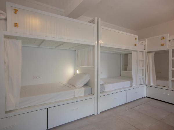 Sun Lovers Hostel : photo 2 de la chambre lit simple dans dortoir pour femmes