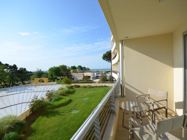 Laguna Park Hotel 4Superior : photo 8 de la chambre chambre standard avec balcon