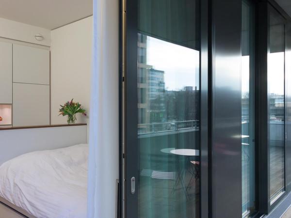 Seminarhaus S1516 : photo 8 de la chambre chambre double avec balcon et salle de bains commune