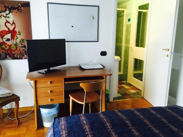 B&B Cavaliere : photo 6 de la chambre chambre simple avec salle de bains