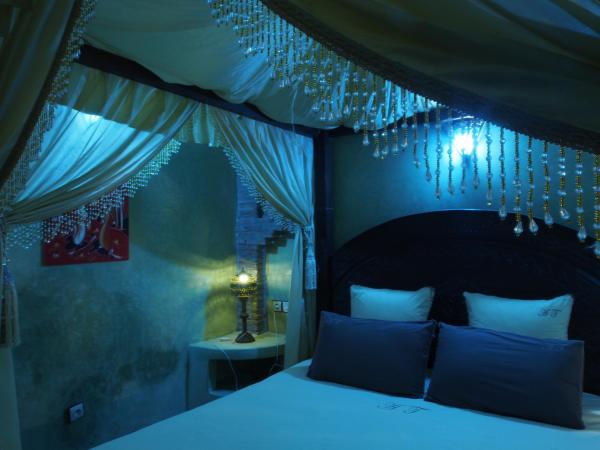 Villa Grenadine : photo 2 de la chambre chambre double avec salle de bains commune