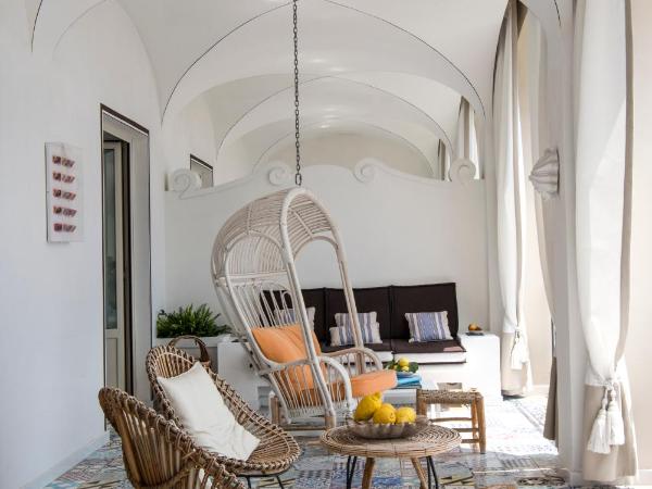 Capri Tiberio Palace - The Leading Hotels of the World : photo 10 de la chambre suite junior avec terrasse