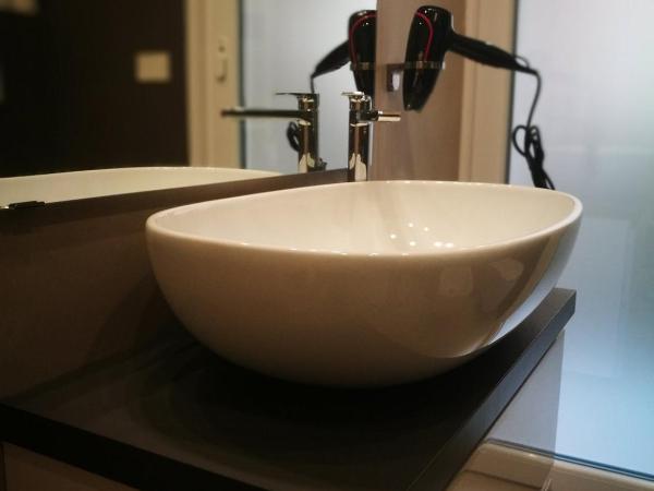 Parma Room Station : photo 4 de la chambre chambre double