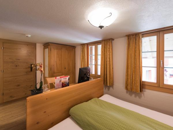 Hotel Restaurant Hirschen : photo 4 de la chambre chambre simple