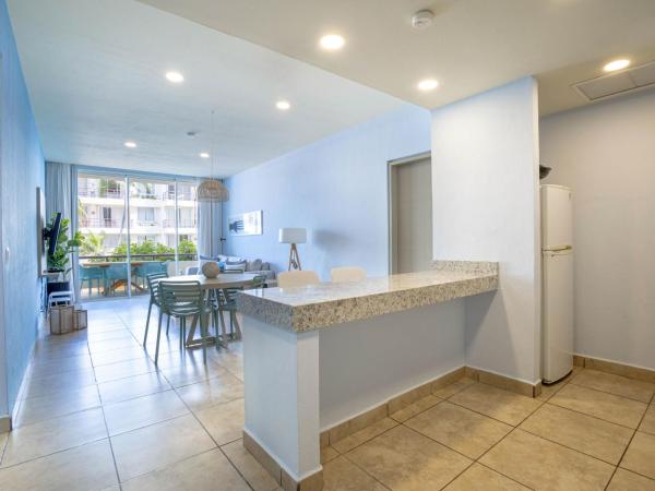 Ixchel Beach Hotel : photo 7 de la chambre suite 1 chambre avec vue sur l'océan ou le jardin