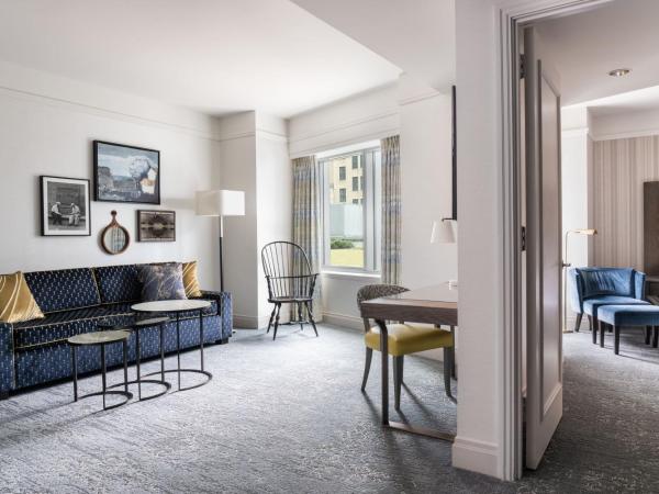 The Ritz-Carlton, Boston : photo 9 de la chambre suite deluxe plus spacieuse avec 1 chambre, 1 lit king-size et canapé-lit
