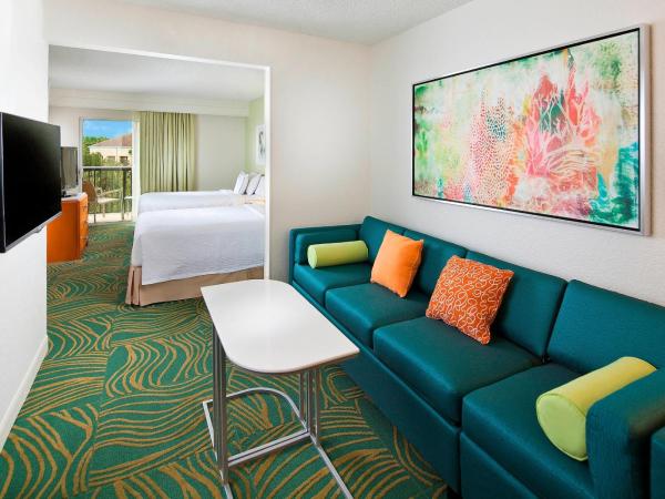 SpringHill Suites by Marriott Orlando Lake Buena Vista in Marriott Village : photo 1 de la chambre studio avec balcon