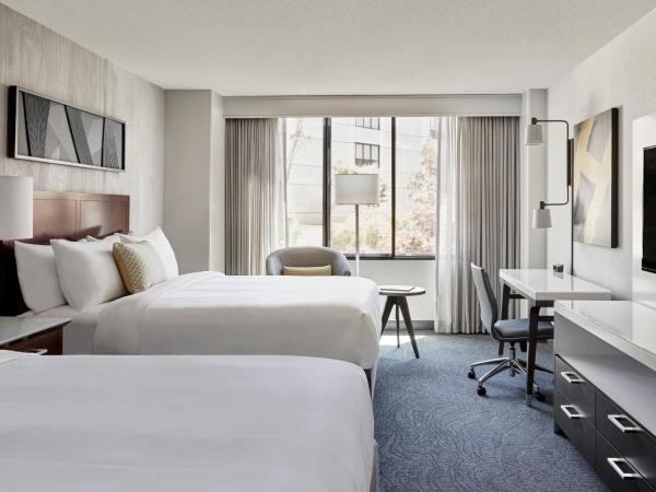 San Francisco Marriott Fisherman's Wharf : photo 1 de la chambre chambre avec 2 lits queen-size - vue sur cour