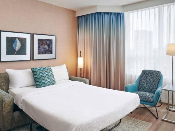 Residence Inn by Marriott Vancouver Downtown : photo 3 de la chambre studio lit queen-size avec canapé-lit