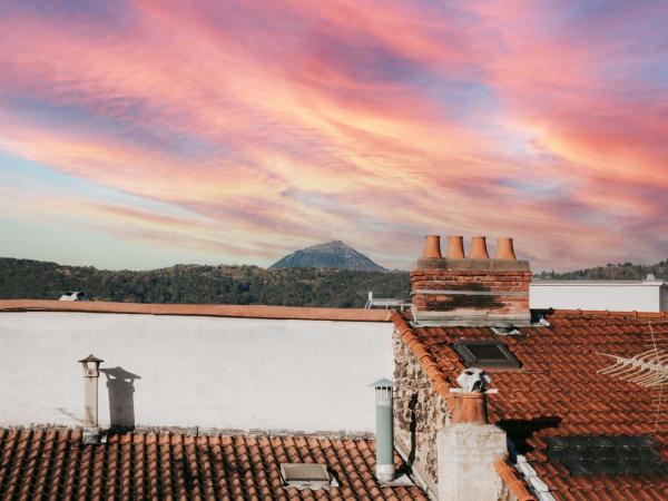 Dav'hotel Jaude : photo 6 de la chambre chambre double à l’arrière du bâtiment