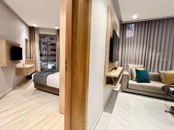 ZEN Suites Hotel Massira : photo 4 de la chambre appartement avec balcon