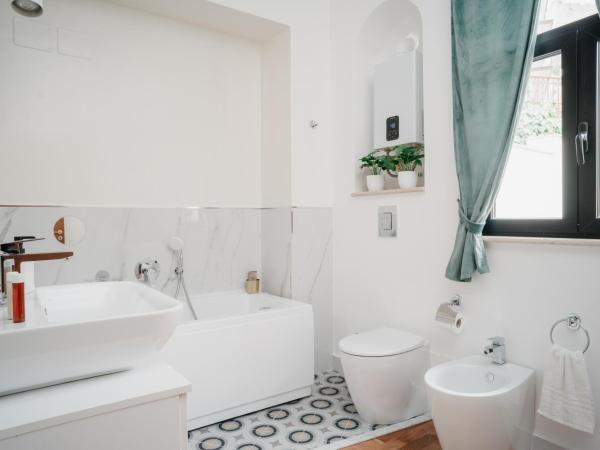 Vista Napoli Residence by Casa Napoletana : photo 8 de la chambre appartement avec terrasse