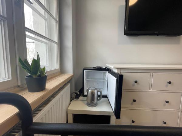 BP Hostel Gdynia : photo 9 de la chambre chambre double deluxe