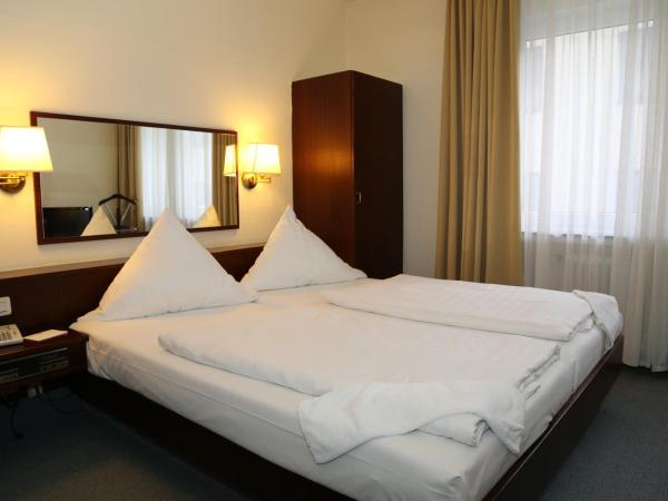 Hotel Löhndorf : photo 1 de la chambre chambre double supérieure