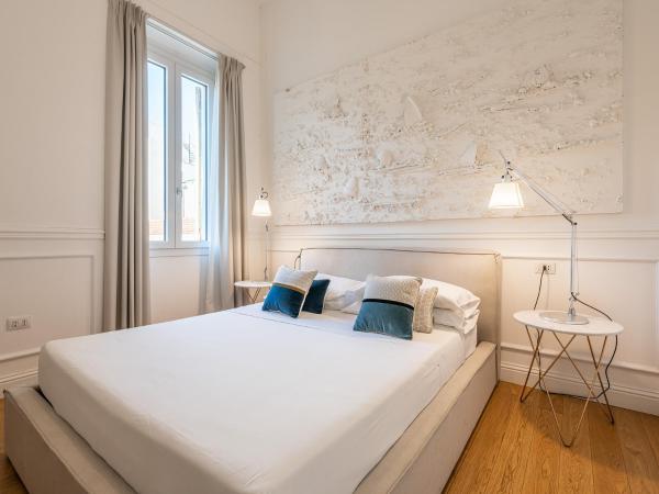 PLEY Boutique Del Centro : photo 7 de la chambre suite - vue sur ville