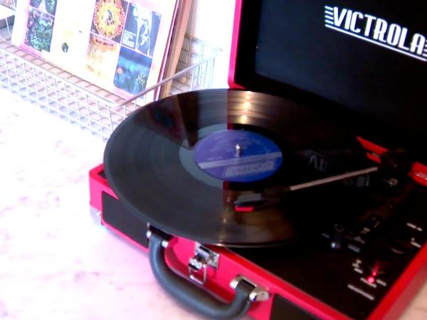 Trumbull and Porter - Detroit Downtown : photo 6 de la chambre suite lit king-size avec balcon