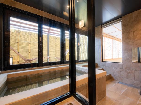 Hotel Isago Kobe : photo 4 de la chambre suite avec baignoire spa