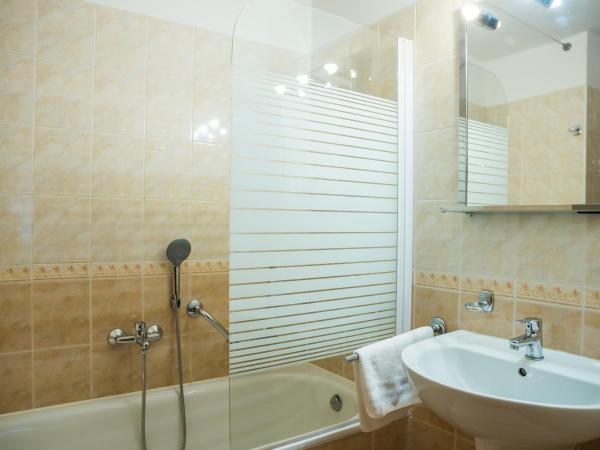 Hostel Little Quarter : photo 6 de la chambre suite familiale