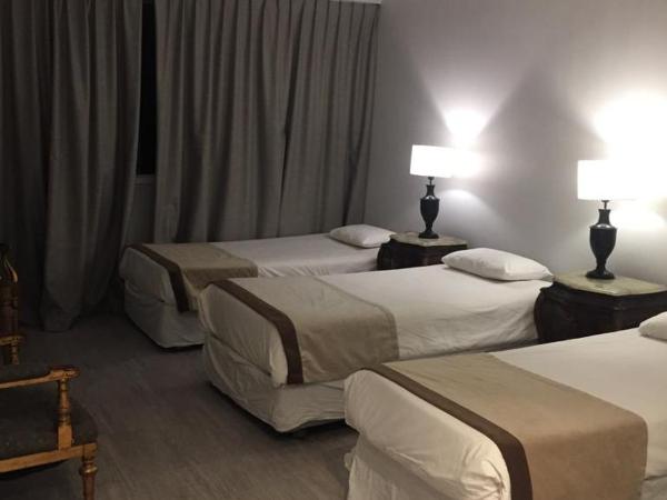 1253 Recoleta Small Hotel : photo 1 de la chambre chambre familiale