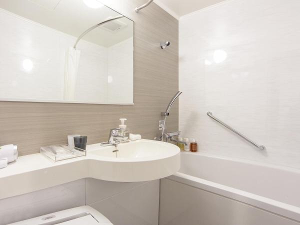 Sakura Terrace The Gallery : photo 5 de la chambre chambre double moyenne avec balcon - aile nord