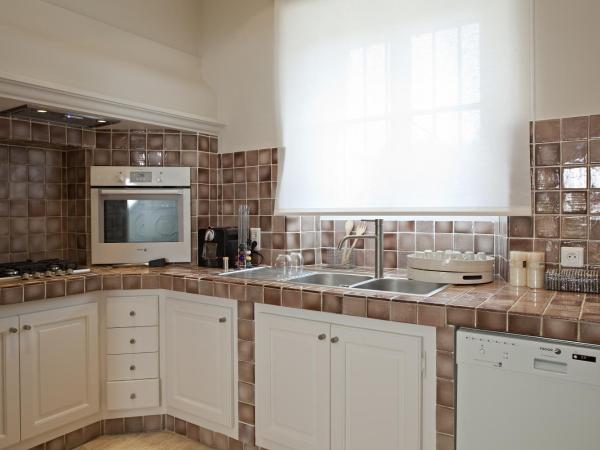 Hotel des Lices : photo 10 de la chambre villa 3 chambres